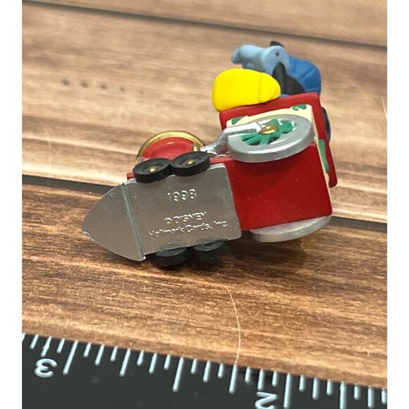 1998 HALLMARK KEEPSAKE ORNAMENT QRP8496 MICKEY'S LOCOMOTIVE MICKEY EXPRESS - Picture 9 of 11